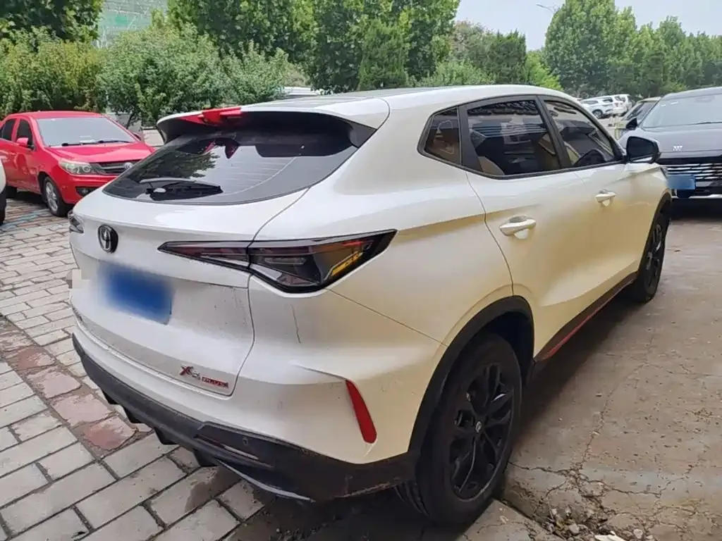 Changan X5 PLUS — фото 4
