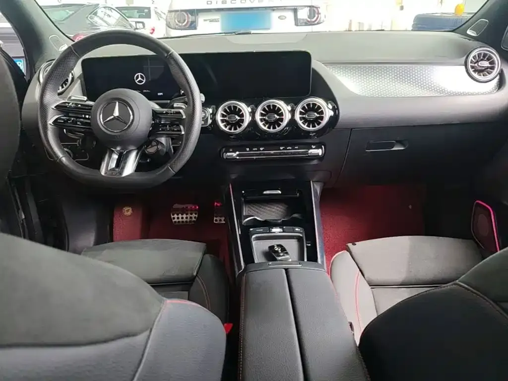 Mercedes-Benz GLA AMG — фото 4