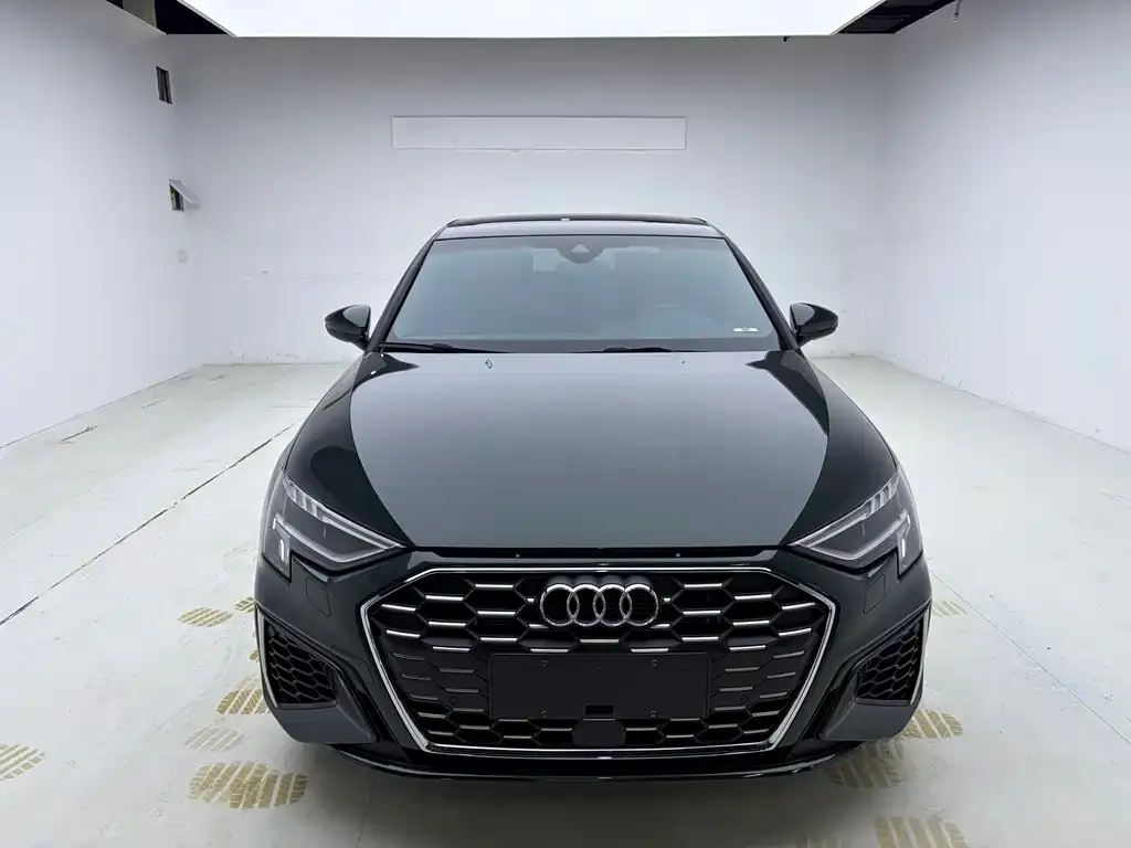 Audi A3 — фото 2