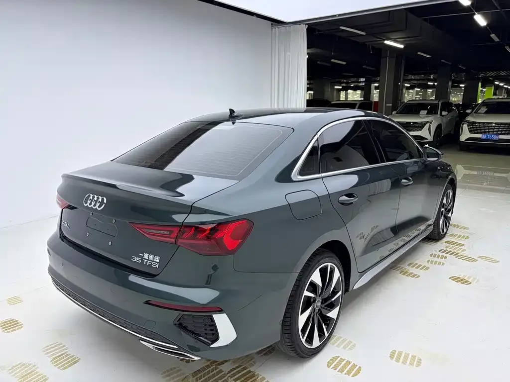 Audi A3 — фото 10