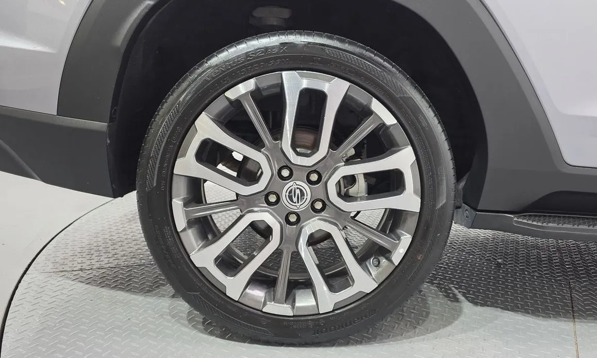 KG Mobility (Ssangyong) Torres — фото 9