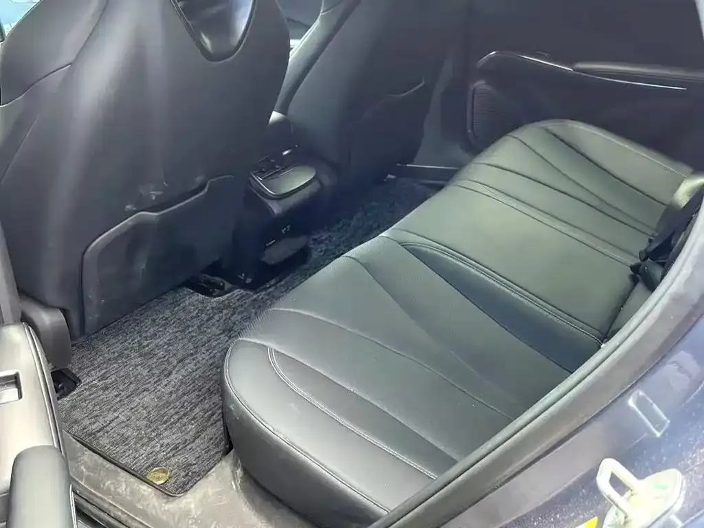 BYD Seal — фото 2