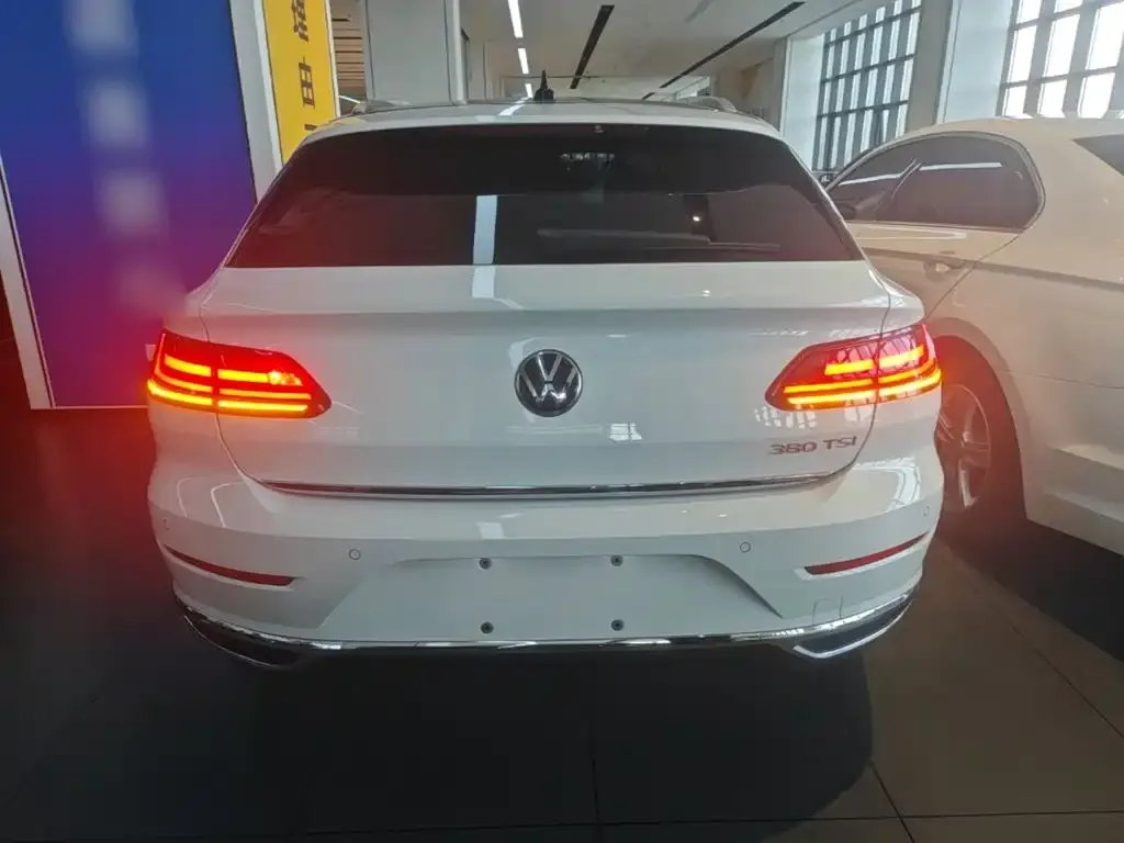 Volkswagen CC — фото 2