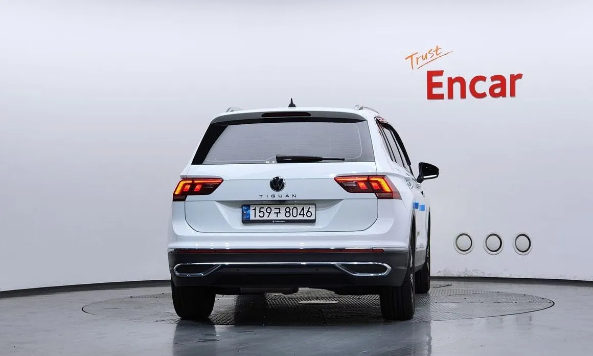 Volkswagen Tiguan — фото 4