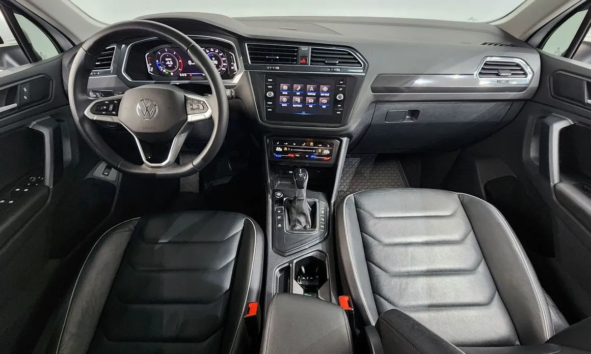 Volkswagen Tiguan — фото 5