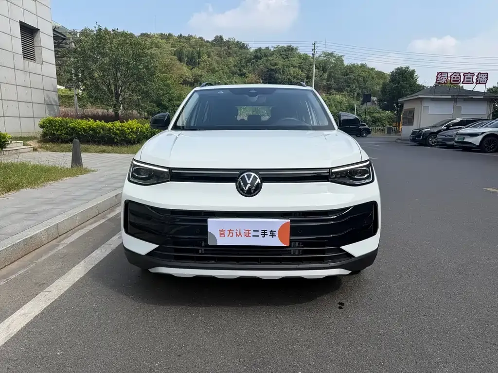 Volkswagen Tharu — фото 7