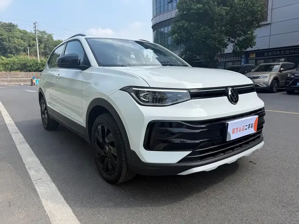 Volkswagen Tharu — фото 5