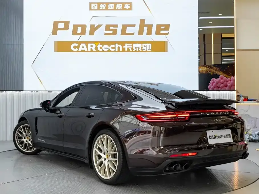 Porsche Panamera — фото 10