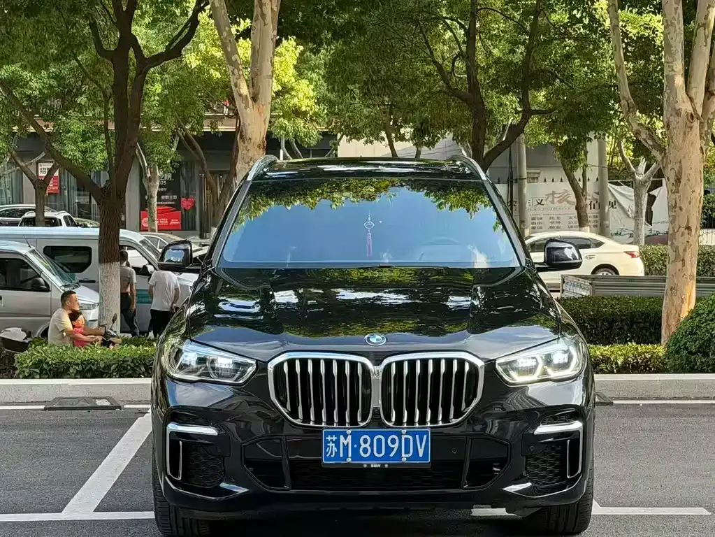 BMW X5 — фото 9