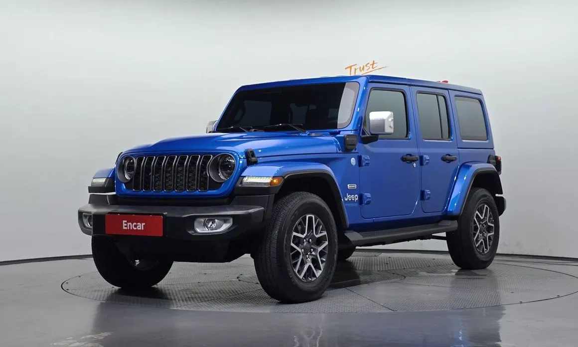 Jeep Wrangler — фото 1