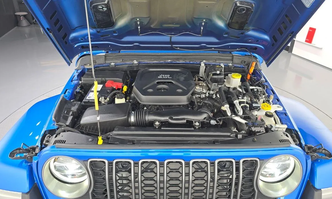 Jeep Wrangler — фото 4