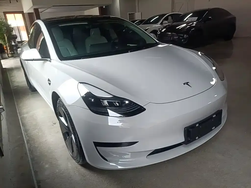 Tesla Model 3 — фото 2