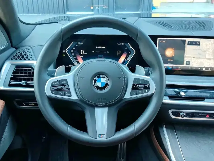 BMW X7 — фото 2