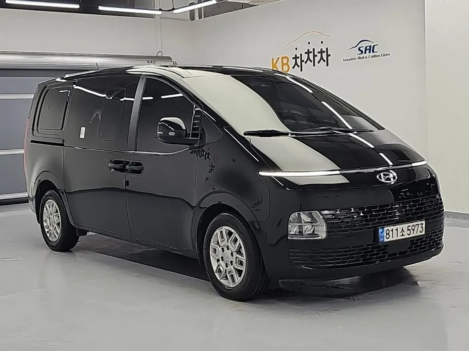 Hyundai Staria — фото 3