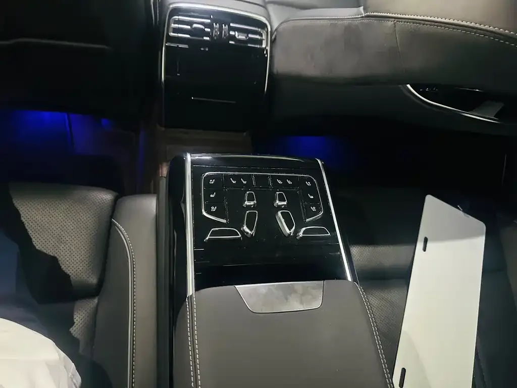 Hongqi H9 — фото 2