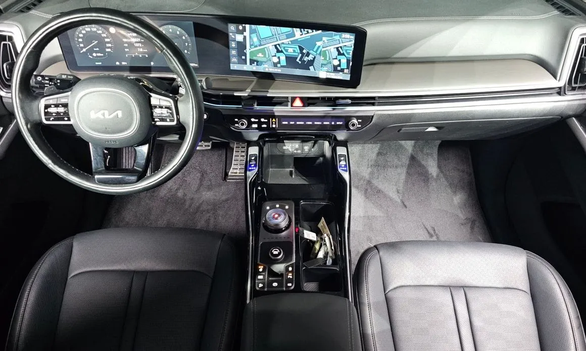 Kia Sorento — фото 9