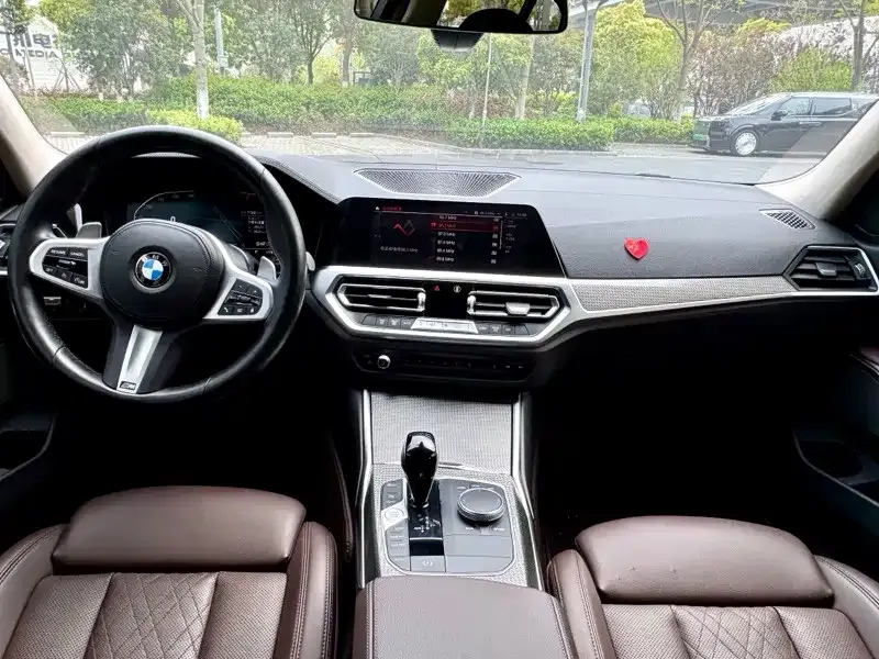 BMW 3 Series — фото 4
