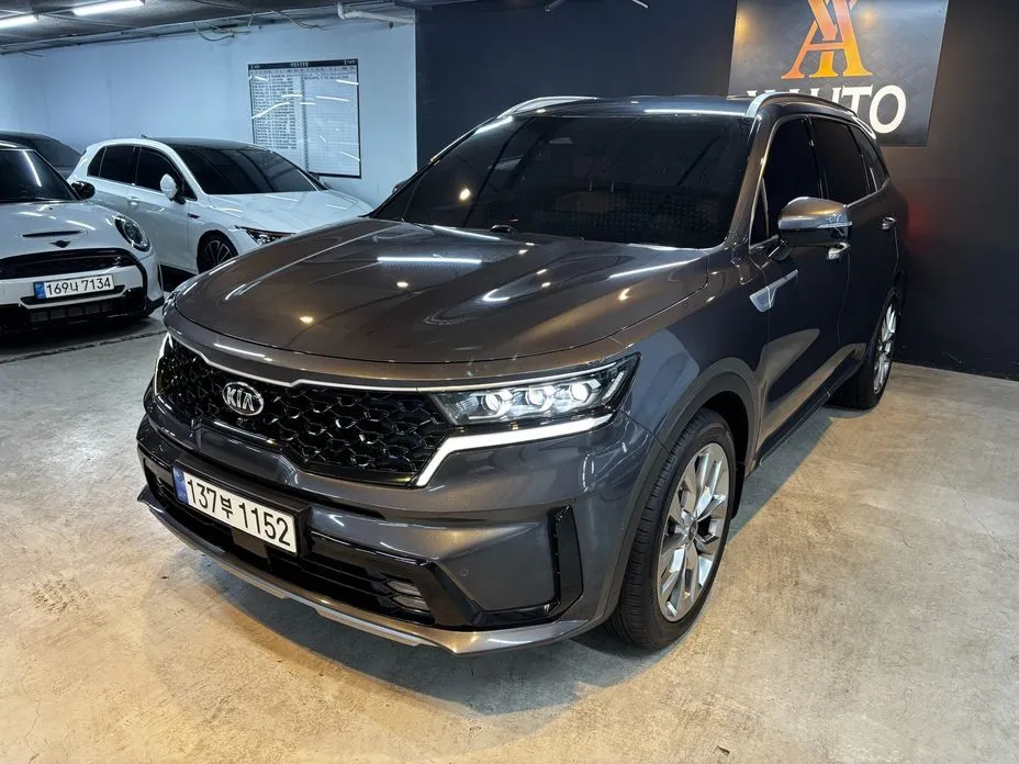 Kia Sorento — фото 1