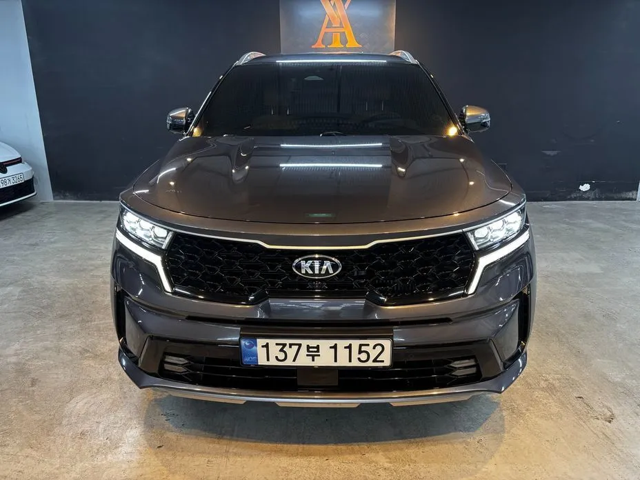 Kia Sorento — фото 5