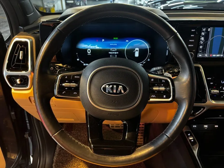 Kia Sorento — фото 4