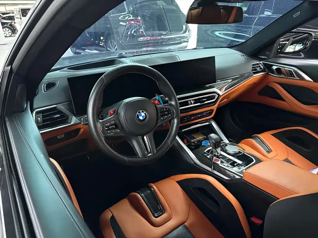 BMW M4 — фото 9