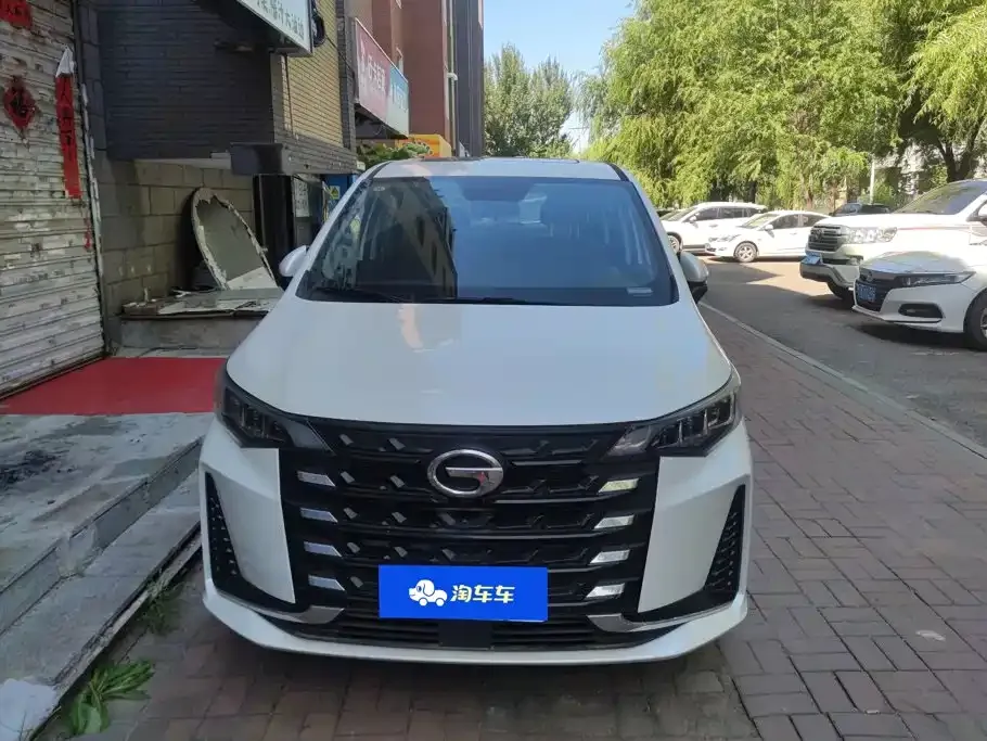 GAC Motor Trumpchi M6 — фото 10