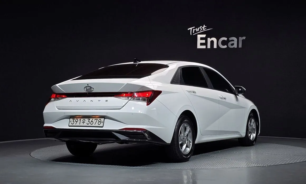 Hyundai AVANTE — фото 5