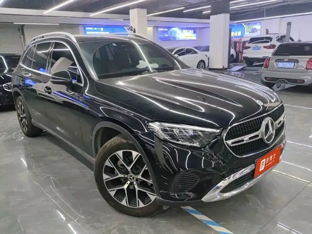 Mercedes-Benz GLC — фото 6