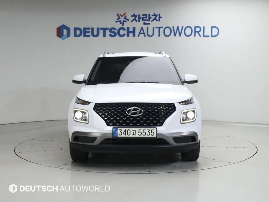 Hyundai Venue — фото 2