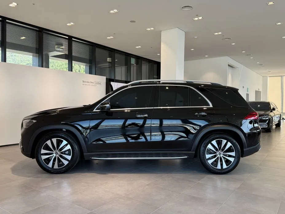 Mercedes-Benz GLE-Class — фото 6