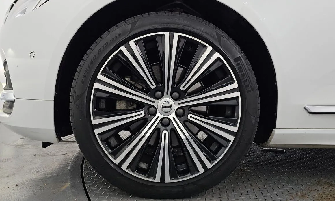 Volvo S90 — фото 4