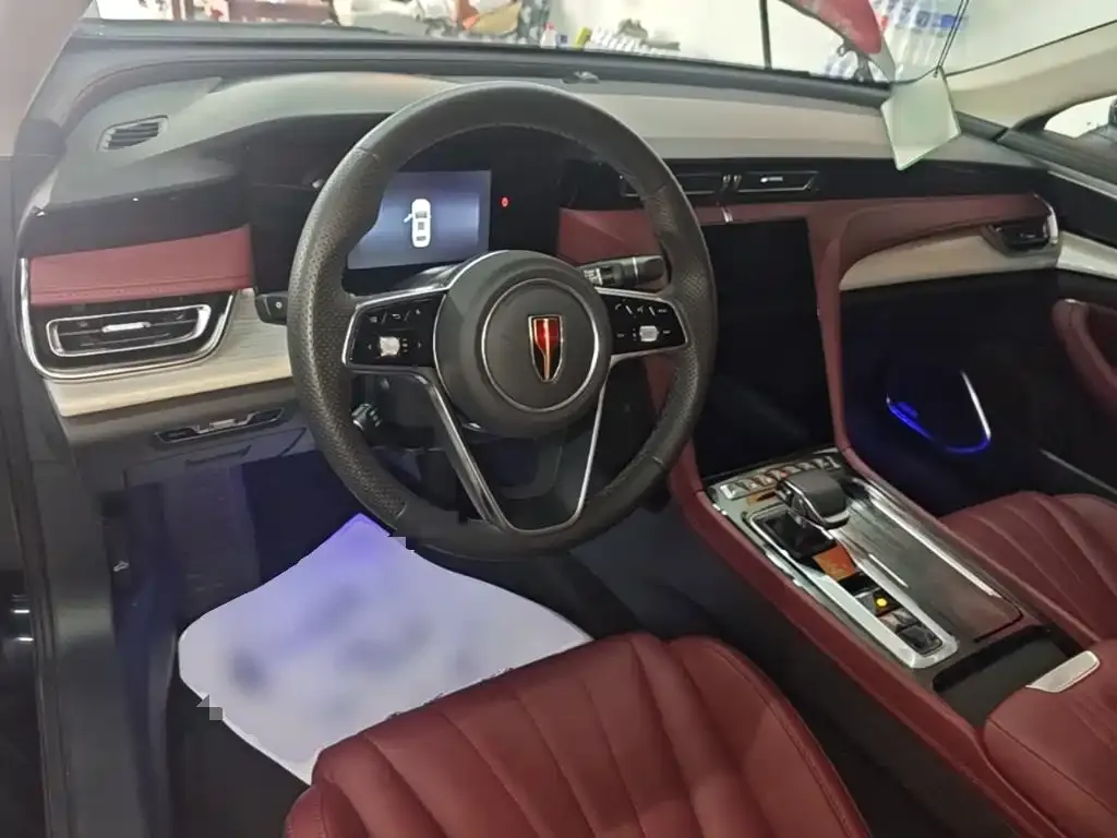 Hongqi H5 — фото 2
