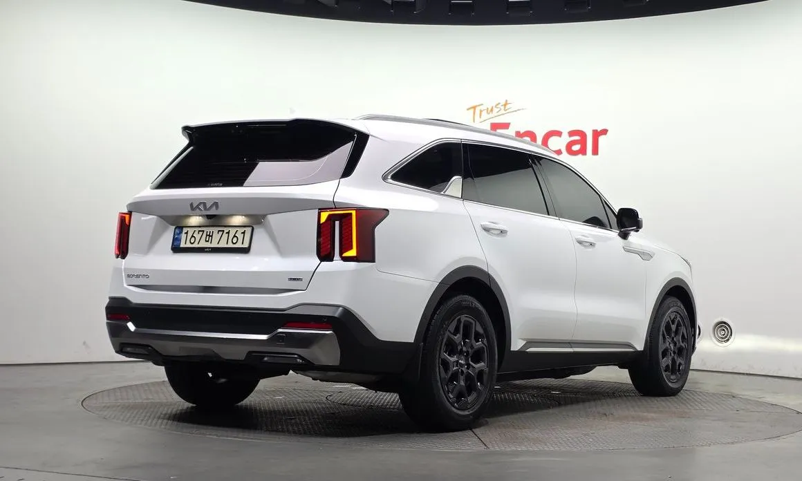 Kia Sorento — фото 4
