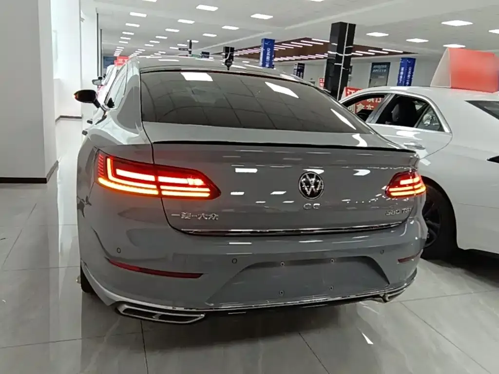 Volkswagen CC — фото 4