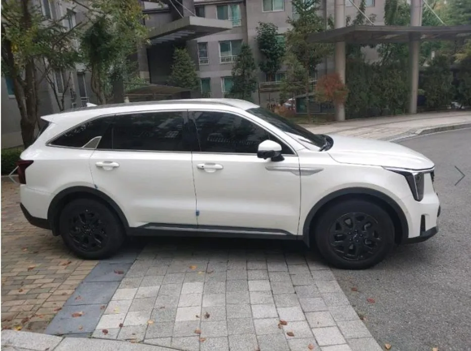 Kia Sorento — фото 3