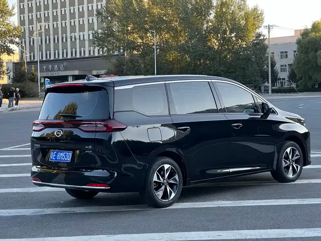 GAC Motor Trumpchi M6 — фото 10