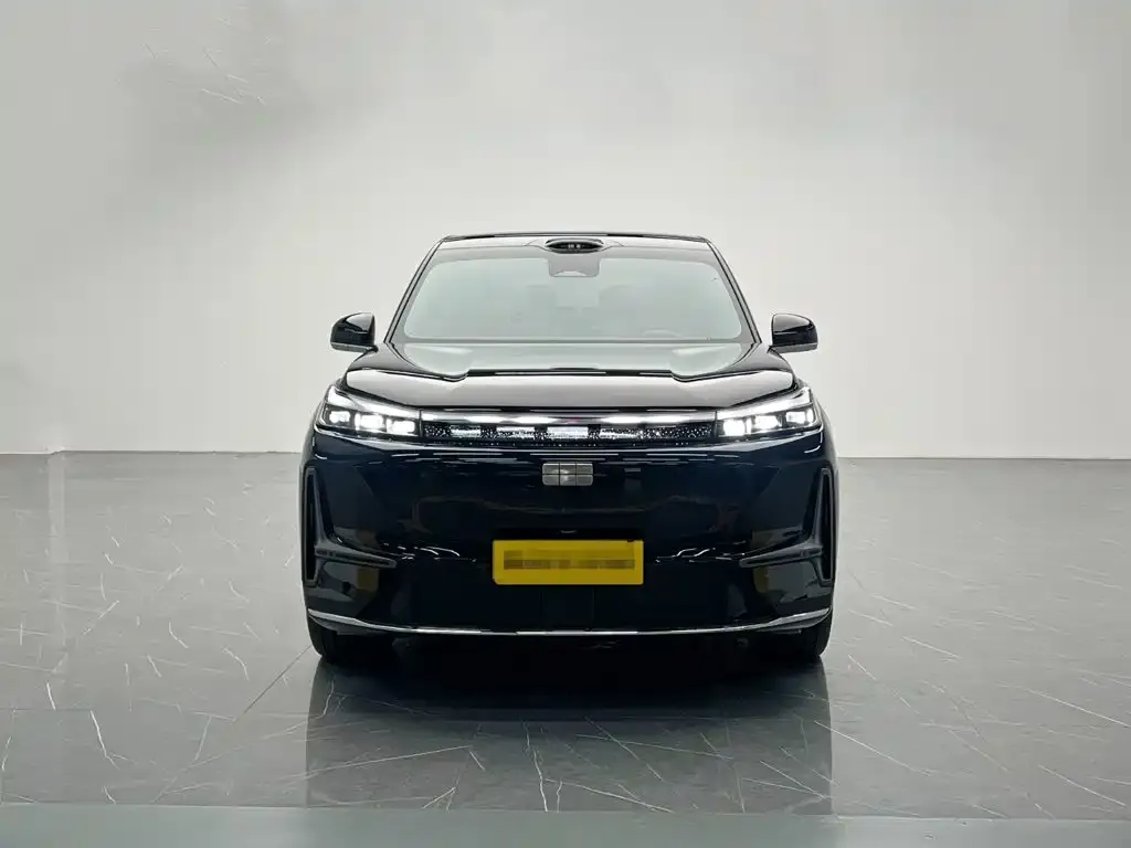 Geely Galaxy M9 — фото 10