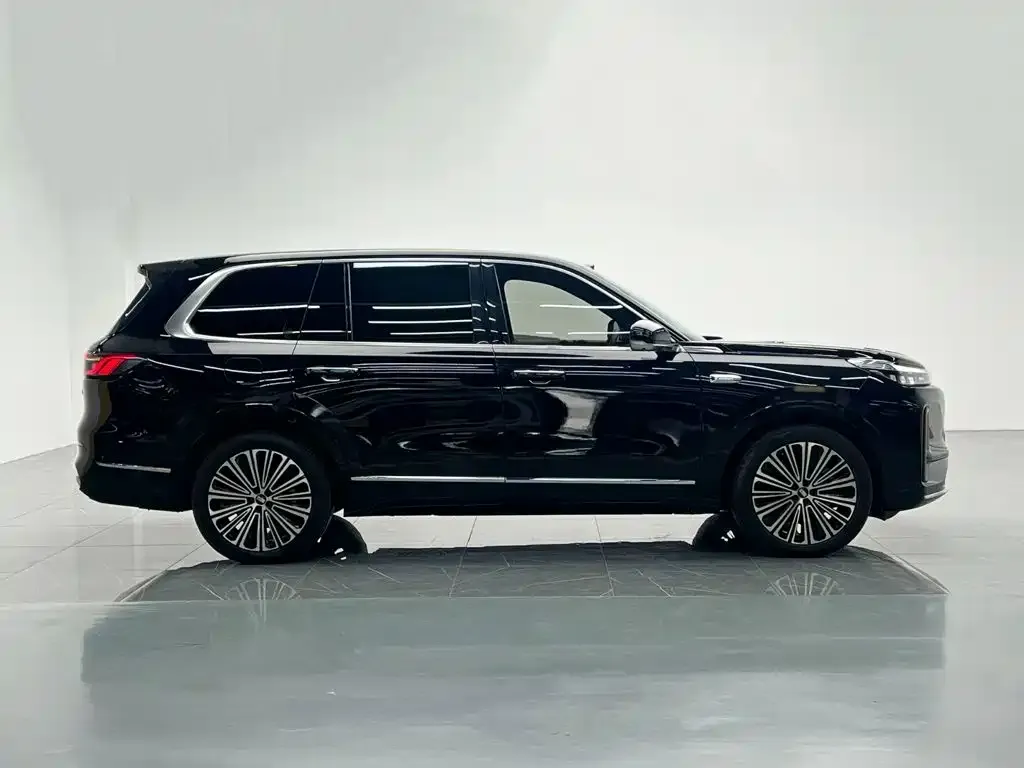 Geely Galaxy M9 — фото 9