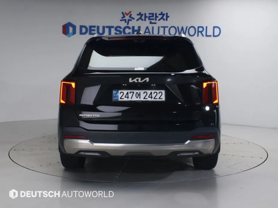 Kia Sorento — фото 9