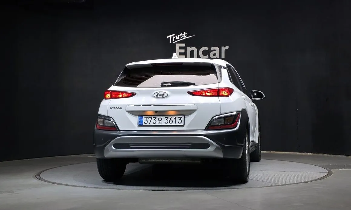 Hyundai Kona — фото 9