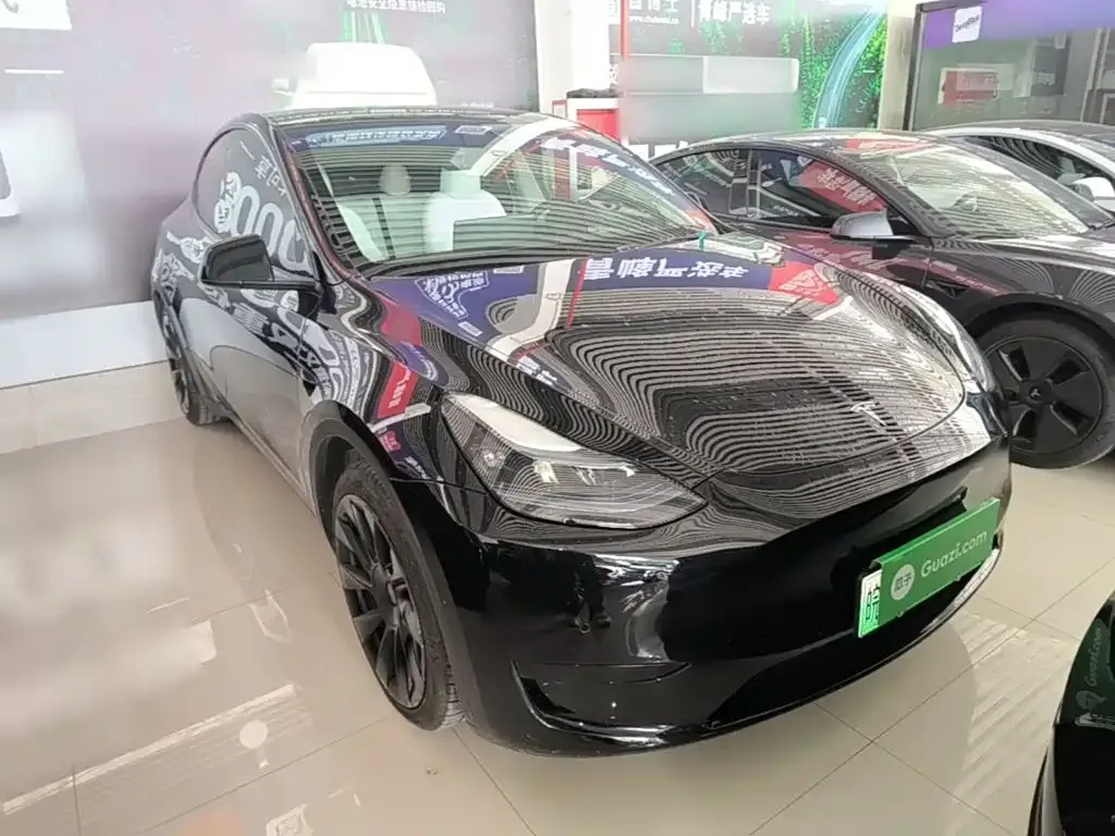 Tesla Model Y — фото 4
