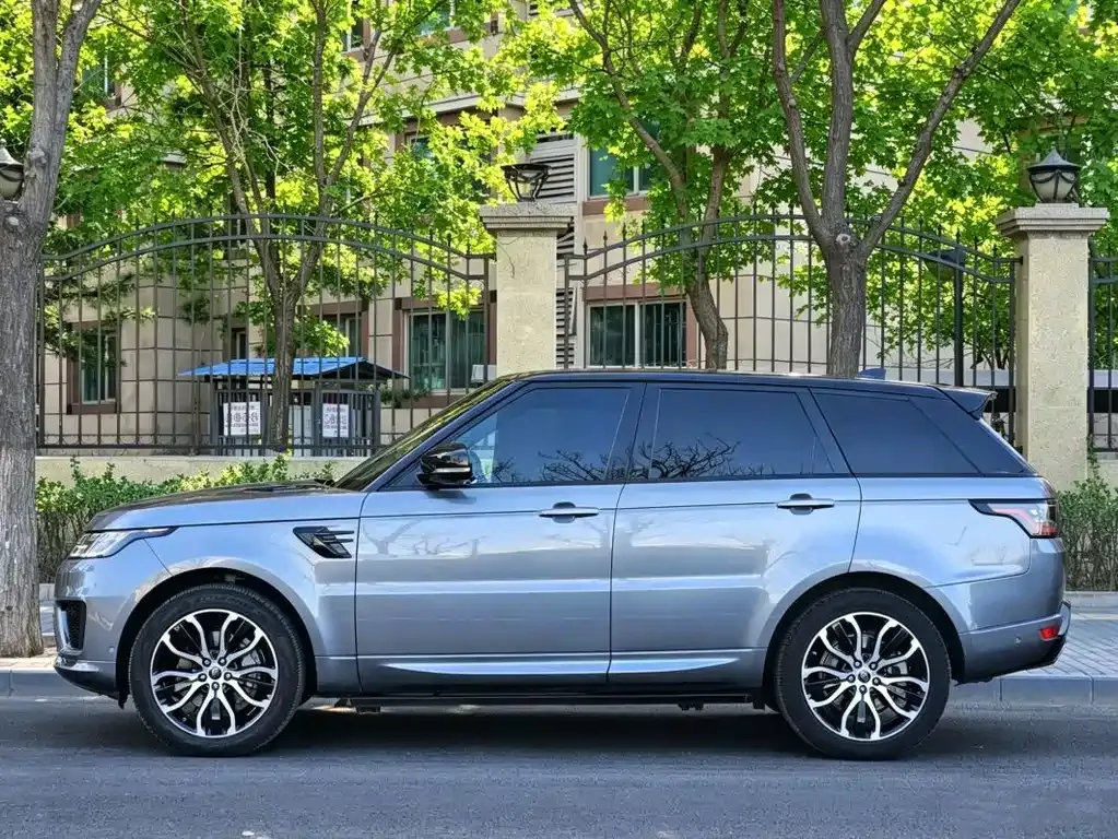 Land Rover Sport — фото 10