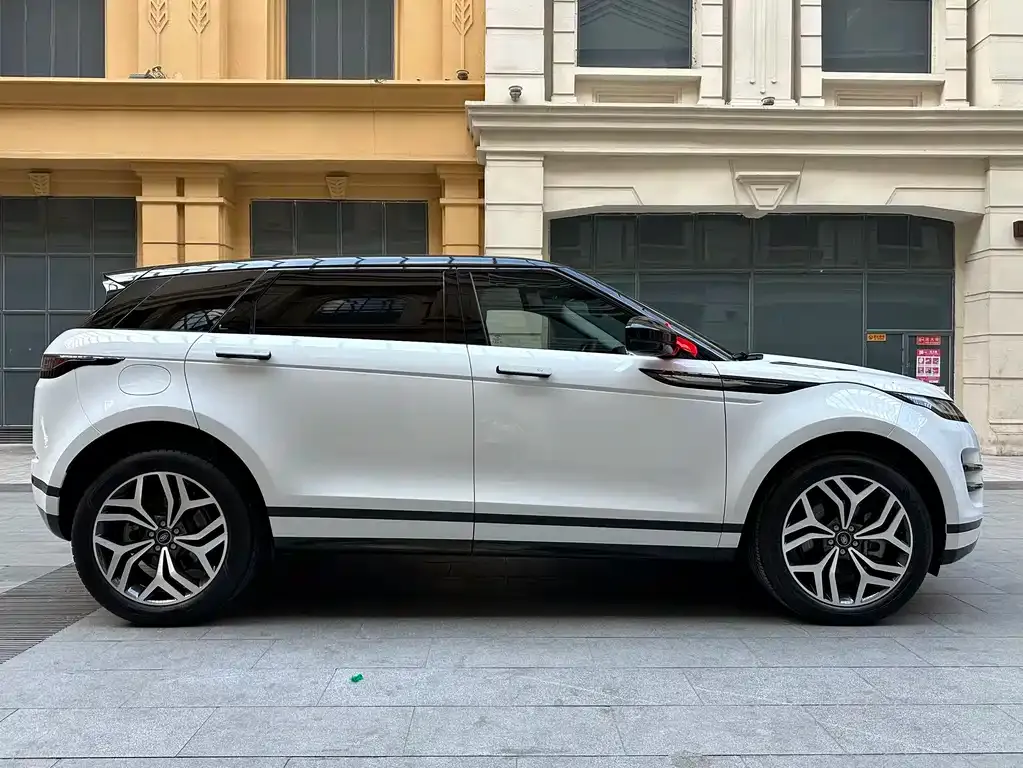 Land Rover Evoque — фото 8