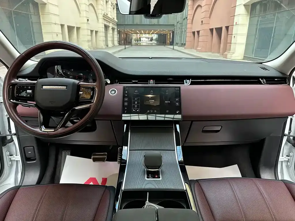 Land Rover Evoque — фото 10