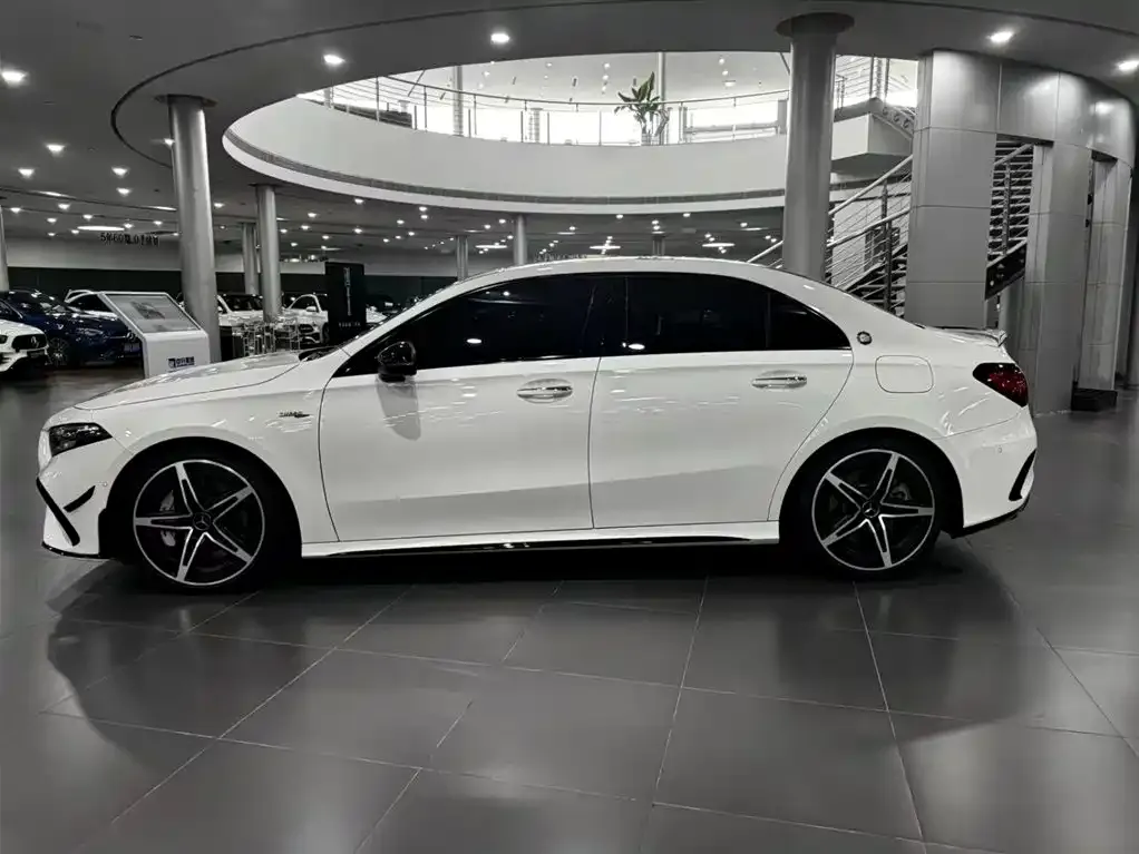 Mercedes-Benz A-Class AMG — фото 3