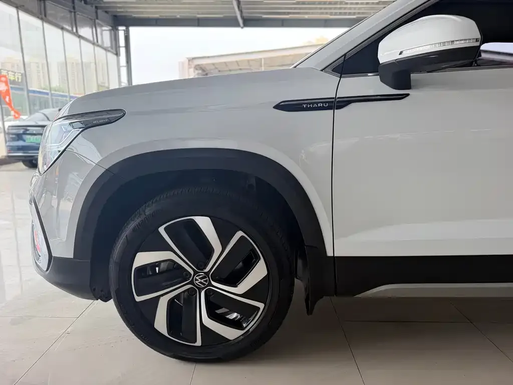 Volkswagen Tharu — фото 4