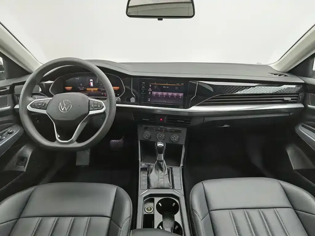 Volkswagen Passat — фото 6