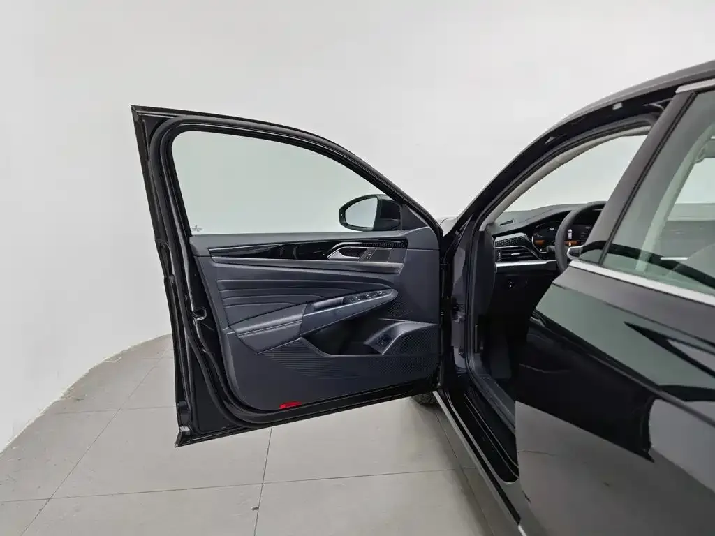 Volkswagen Passat — фото 3