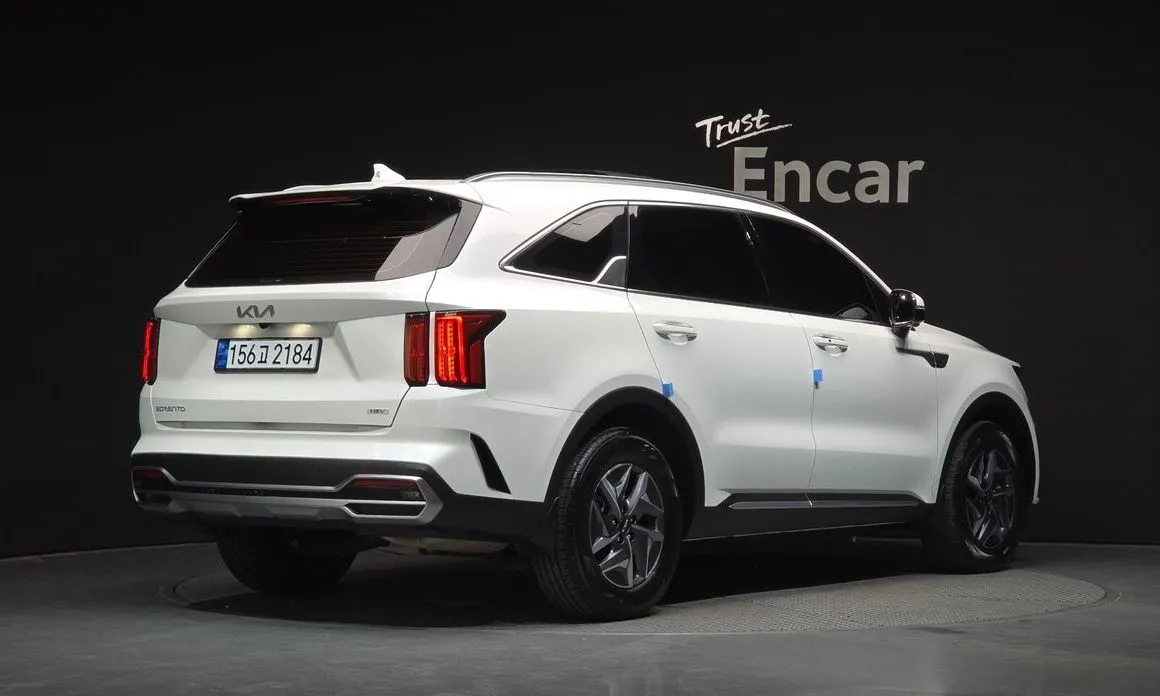 Kia Sorento — фото 4