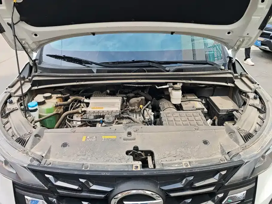 GAC Motor Trumpchi M6 — фото 10